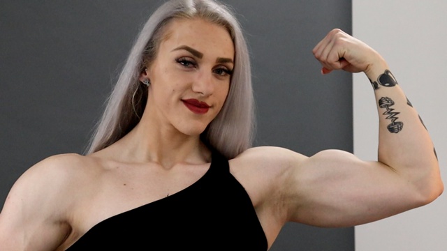 Fitness girl Nikoleta
